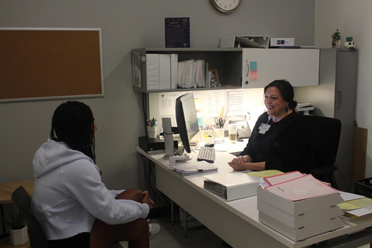 PTSA Scholarships Open for Coronado Seniors